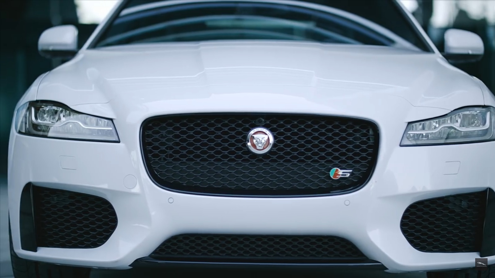 Техническое обслуживание Jaguar XF